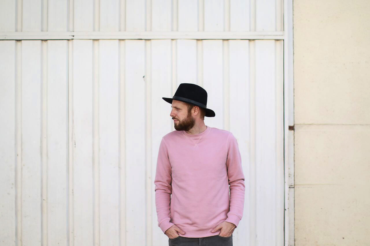 pull-rose-homme