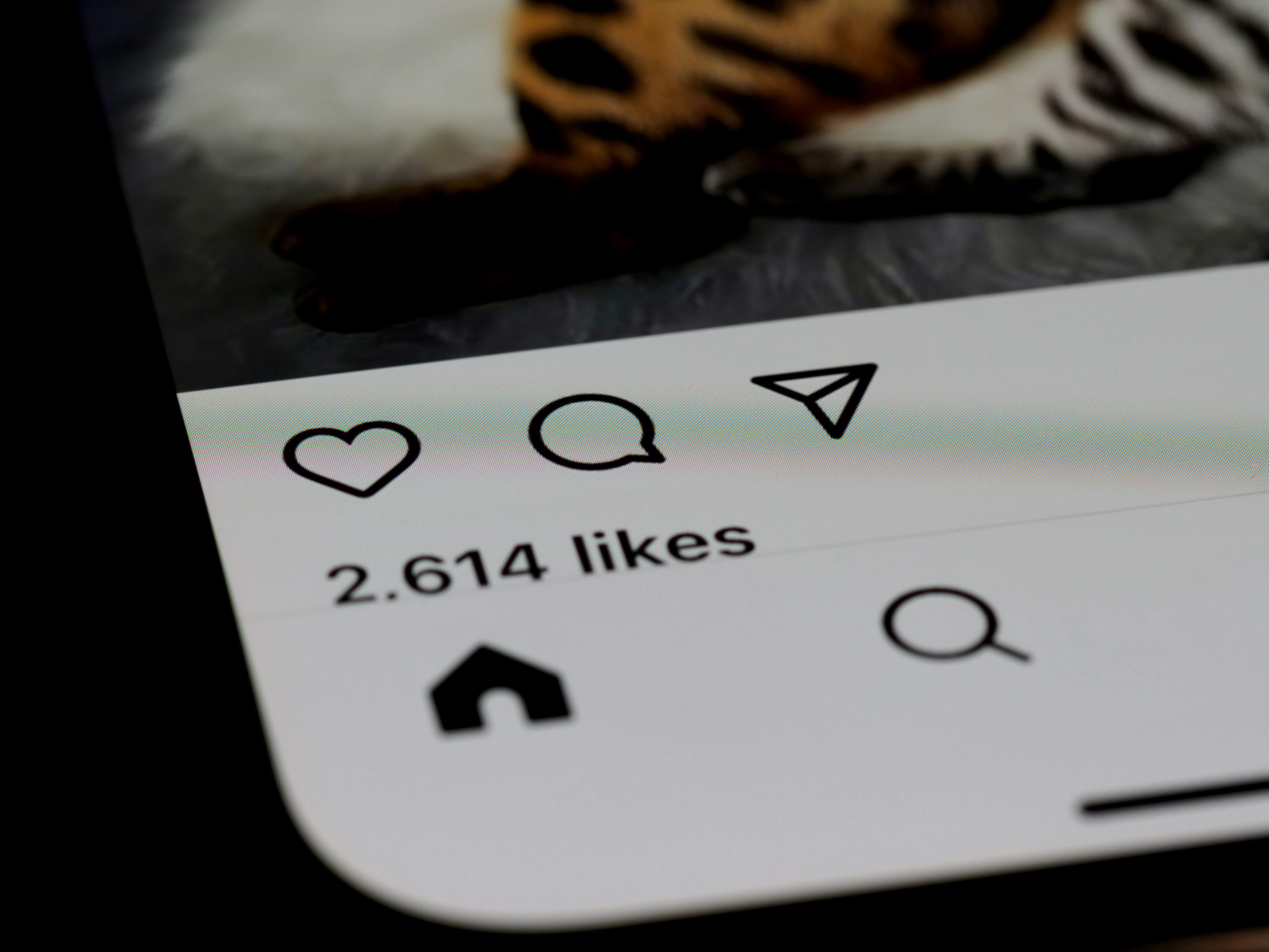 Social-Media-Likes